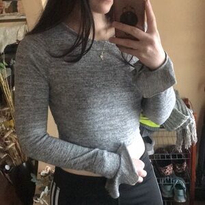 Forever21 Long sleeve crop top ✨